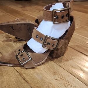 Free people Jeffrey Campbell Brown Suede Heels with Buckles